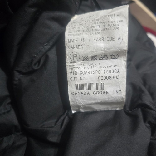 Canada Goose 2530L Montebello women's jacket size S like new, black