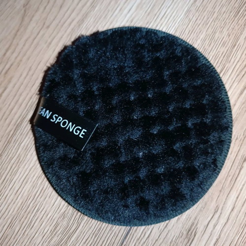 Pack of 2 new makeup remover and facial cleansing sponges