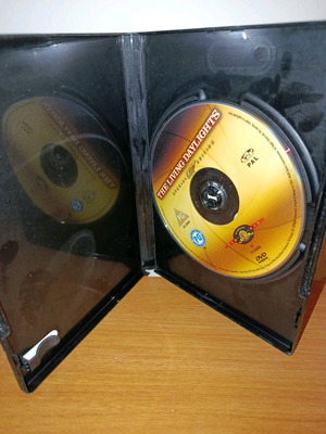 Ταινία DVD, Τζέημς Μποντ, the living daylights