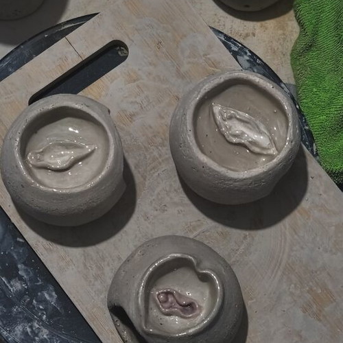Handmade ceramic aroma diffuser