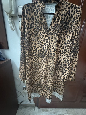 Leopard print shirt Shein size M like new, brown