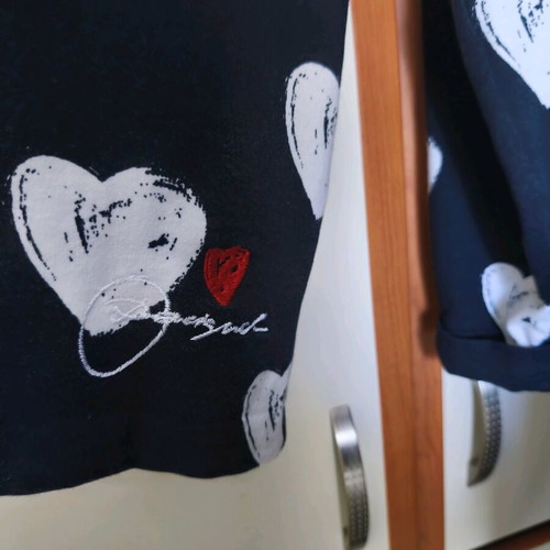 Desigual women's sweatshirt hearts like new, black, size L