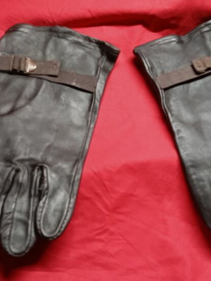 US Army M-1949 leather gloves like new, Vietnam War