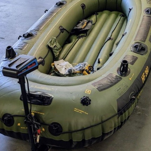 Seylor Inflatable Boat for 4 People like new
