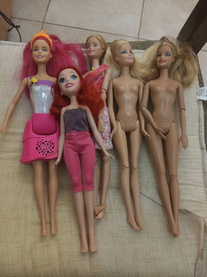 Barbie and Ariel dolls like new, set of 50