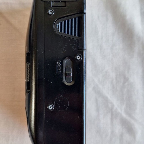 Akica KR-727 Vintage 35mm Film Point & Shoot Camera