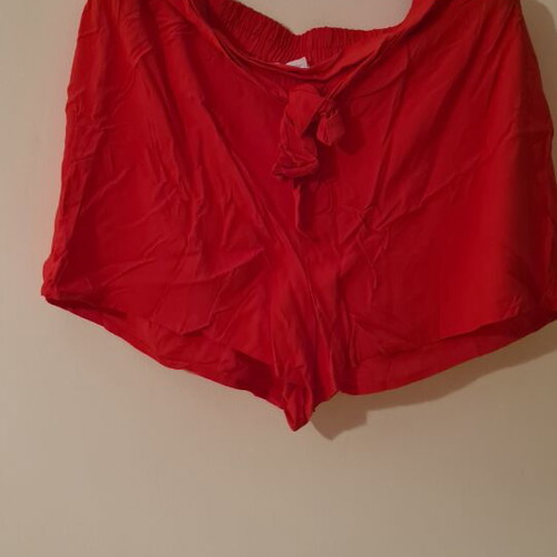 Primark red shorts new, size L 40 12