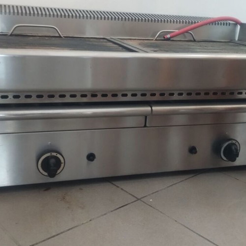 North V20 Gas Grill like new, powerful with great grilling