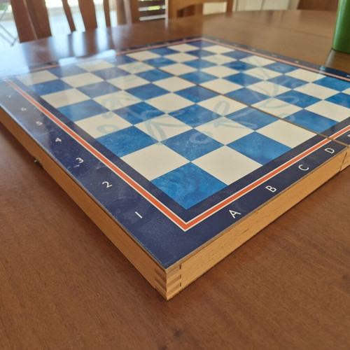 Olympic Games Athens 2004 Backgammon and Chess Set like new