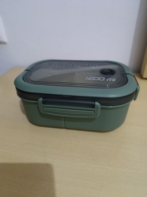 Lunch box πλαστικό 1.2 lt κατάλληλο για φούρνο μικροκυμάτων καινούργιο