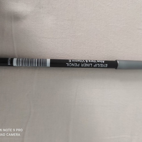 MAC Black Eye-Lip Liner Pencil with Aloe Vera and Vitamin E