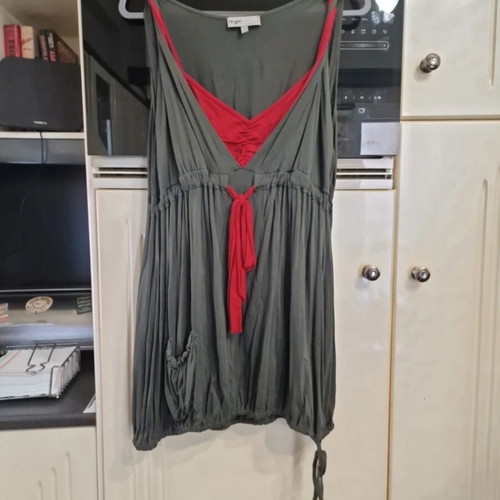 Mat Fashion women's blouse plus size L like new, red and green