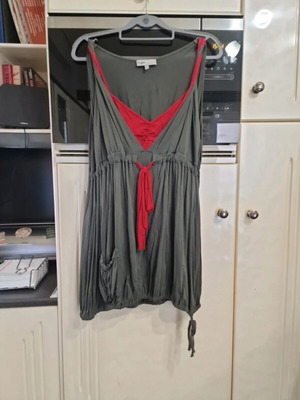 Mat Fashion women's blouse plus size L like new, red and green
