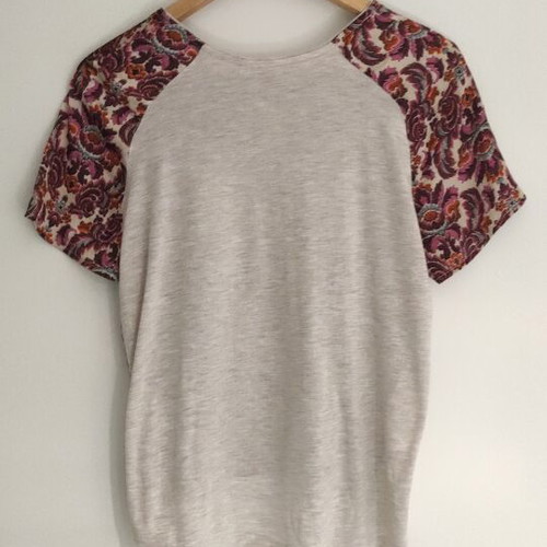 Blouse with satin sleeves size L like new