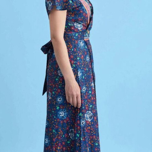 Floral Print Long Summer Dress like new, bat sleeve, v neck, wrap boho