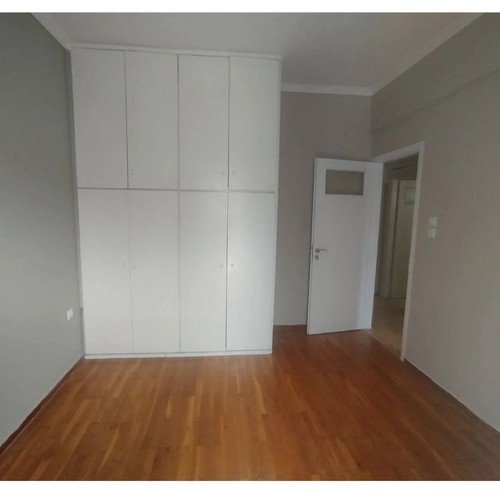 Apartment in Koukaki 66m² with 2 bedrooms, balcony and gas heating