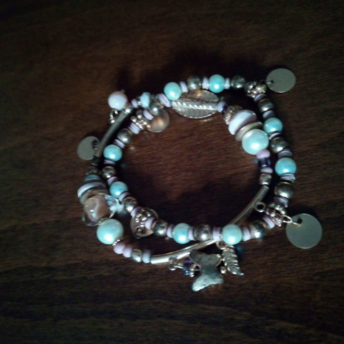 Double elastic bracelet used in rose gold with moonstones and bone beads