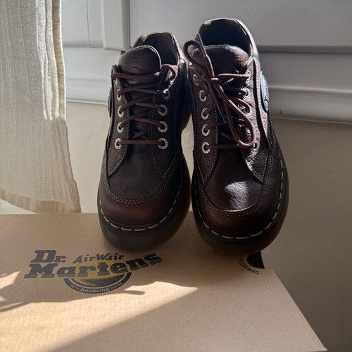 Dr. Martens Buzz brown leather boots UK 4