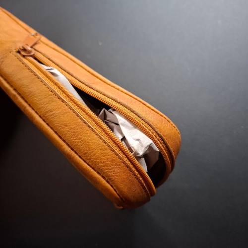 Leather Pipe And Tobacco Case new, brown