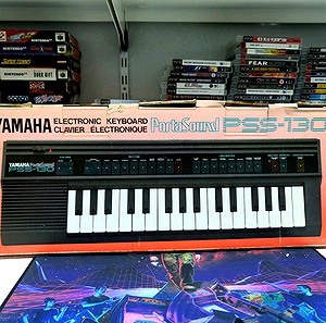 Vintage Yamaha Portasound PSS-130 Portable Electric Keyboard with Box & Manual