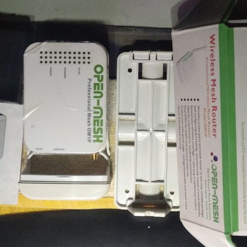 Wifi extender Open mesh model OMIP σαν καινούργιο