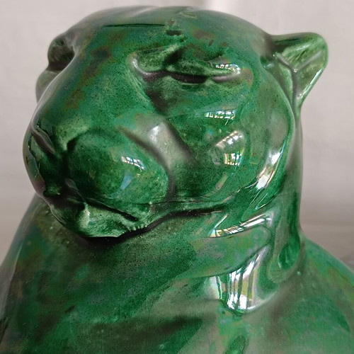 Vintage Art Déco ceramic panther figurine with green enamel, like new