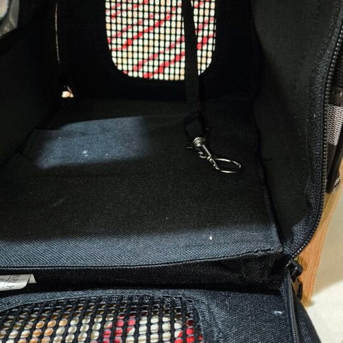 Pet Camelot Small 30cm Pet Carrier Bag like new with free leash