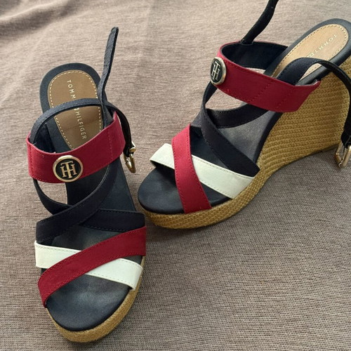 Tommy Hilfiger platform sandals like new, size 37, white and blue