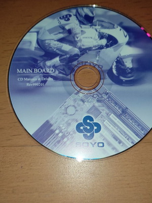 Soyo Motherboard Driver CD σαν καινούργιο με εγχειρίδια και drivers