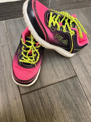 Fila kids athletic shoes like new, size 35, pink and purple