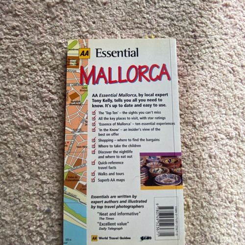 Essential Mallorca like new