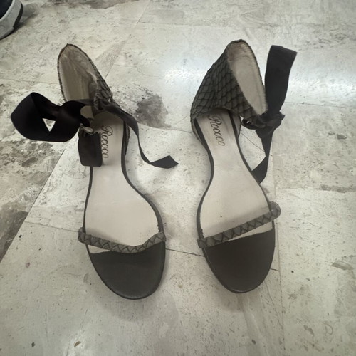 Women's low sandals like new, size 39, gray