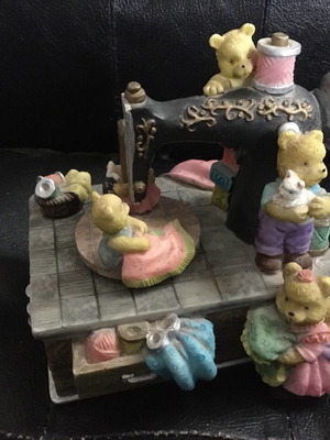 Musical rotating table decor sewing machine theme with bears new