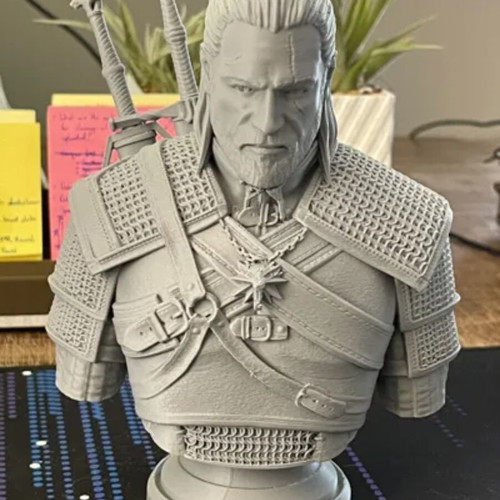Gerald statue from Witcher new, detailed 3D print