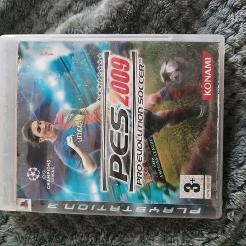 Pro Evolution Soccer 2009 for PlayStation 3 like new