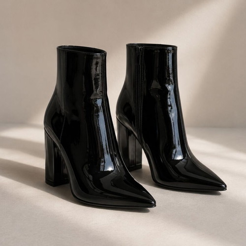 Black patent ankle boots size 36, like new, 10 cm heel