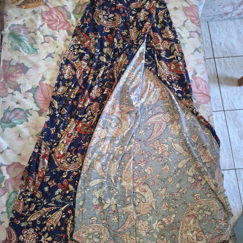 Pants with side opening, design and elastic waistband, size small-medium, like new