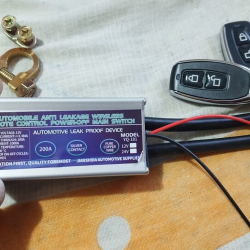 12 V car battery isolator new with two wireless remotes