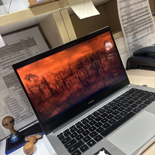 Huawei MateBook D 14 laptop, Intel Core i5, 8GB RAM, 512GB SSD