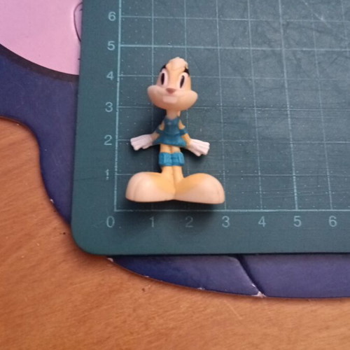 Lola Bunny miniature figure from Looney Tunes like new, PVC