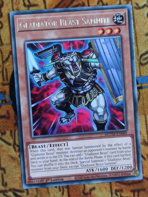 Gladiator Beast Samnite Effect Monster card like new
