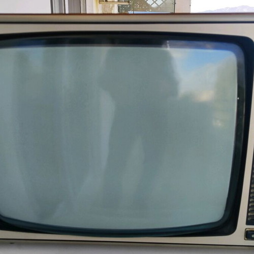 Philips 20CT3310 vintage television used with wooden case
