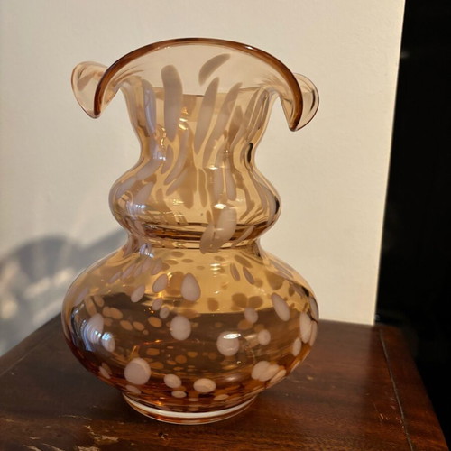 Murano vase handmade in like new condition