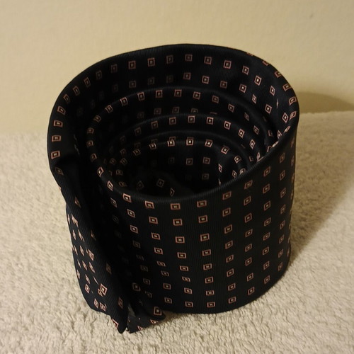 Marks and Spencer men's tie new, dark blue with pink check