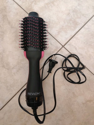 Revlon hairbrush like new