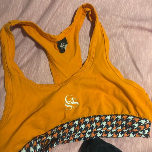 SunsetGo! set top in very good condition, cotton, one size, black and orange