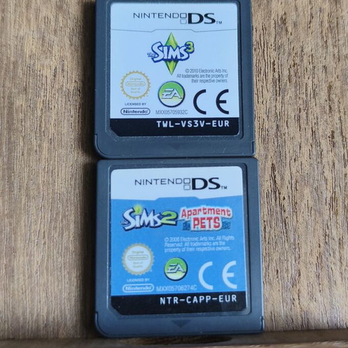 Sims 2 Apartment Pets and Sims 3 Nintendo DS games