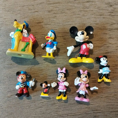 Mickey Mouse figures like new, genuine for cake decoration