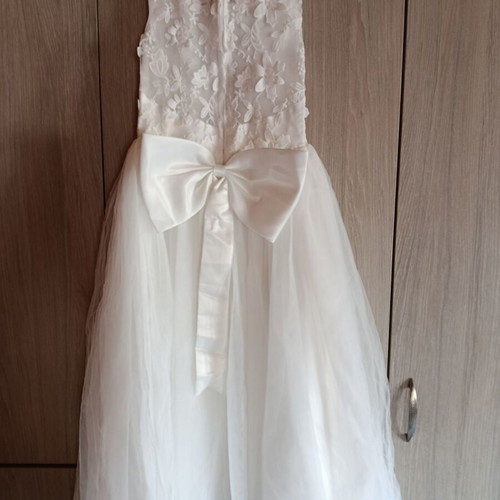 Wedding dress with veil and 4 flower girls dresses, white, size S