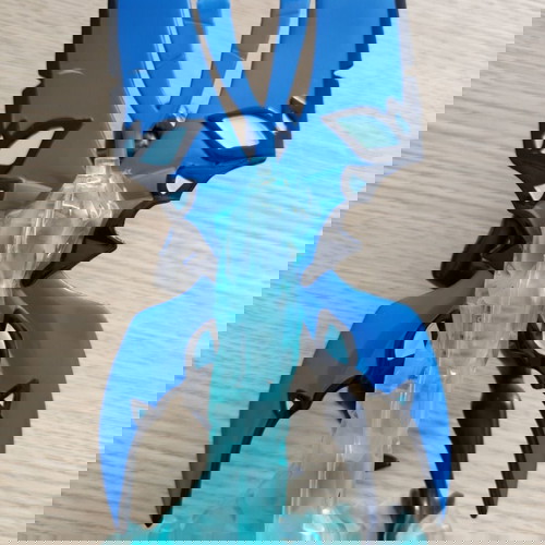 Φιγούρα Ben 10 Big Chill με ένα χέρι μεταχειρισμένη